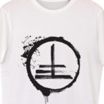 circle splash logo white tshirt-700×816